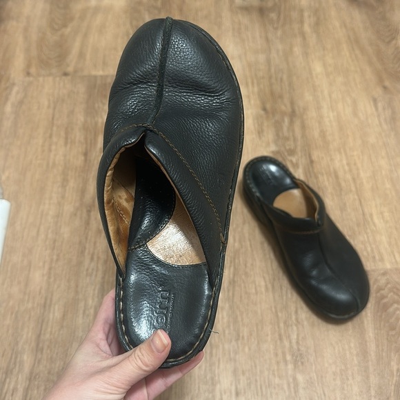 BORN | Black Leather Slip-on Clogs - Picture 1 of 6